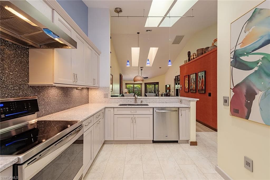6624 Trident Way G5, Naples, FL 34108-4