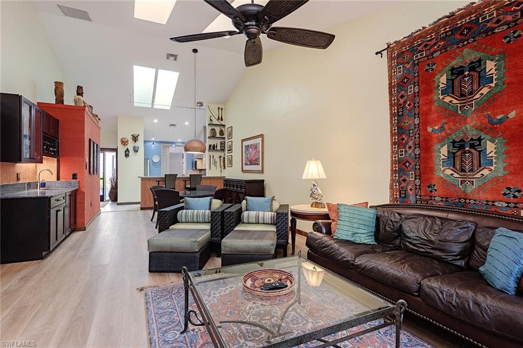 6624 Trident Way G5, Naples, FL 34108-6
