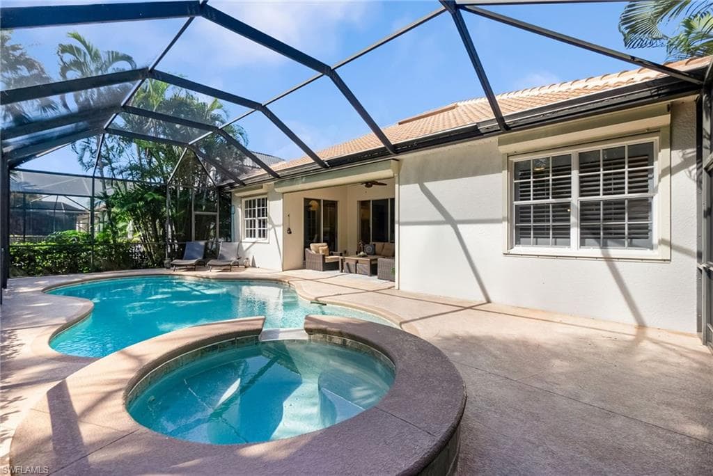 19013 Ridgepoint Dr, Estero, FL 33928-20