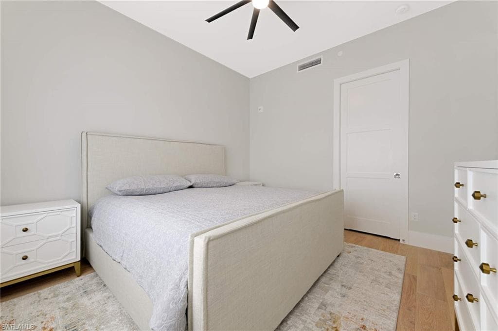850 Central Ave 208, Naples, FL 34102-16