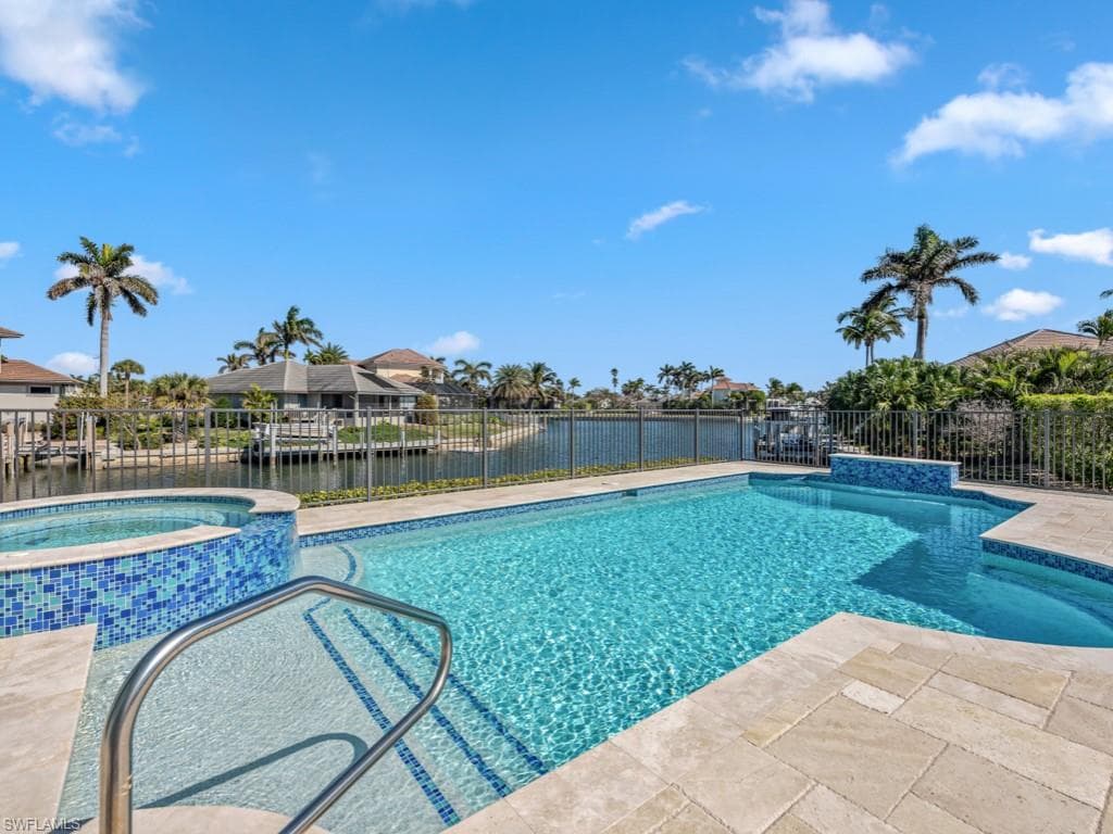 525 Taylor Ct, Marco Island, FL 34145-36