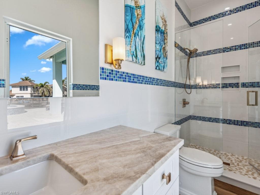 525 Taylor Ct, Marco Island, FL 34145-37