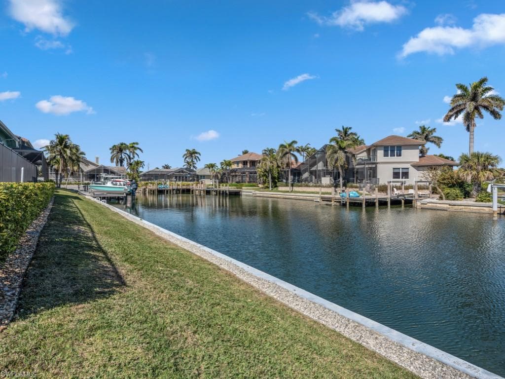 525 Taylor Ct, Marco Island, FL 34145-39
