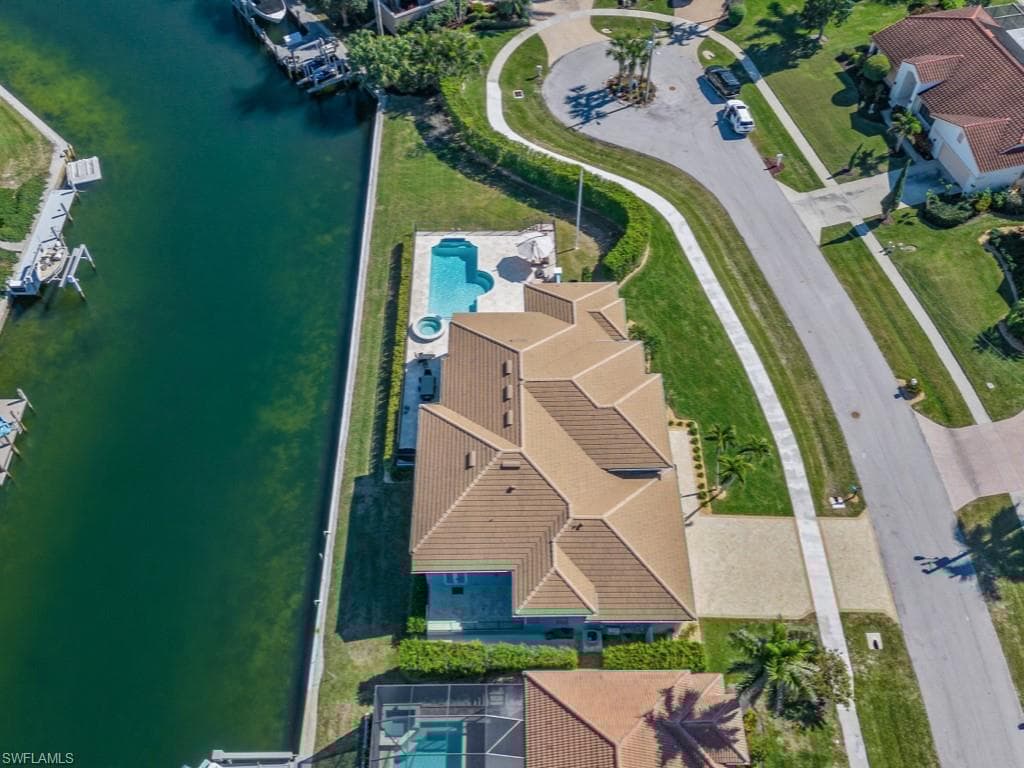 525 Taylor Ct, Marco Island, FL 34145-44