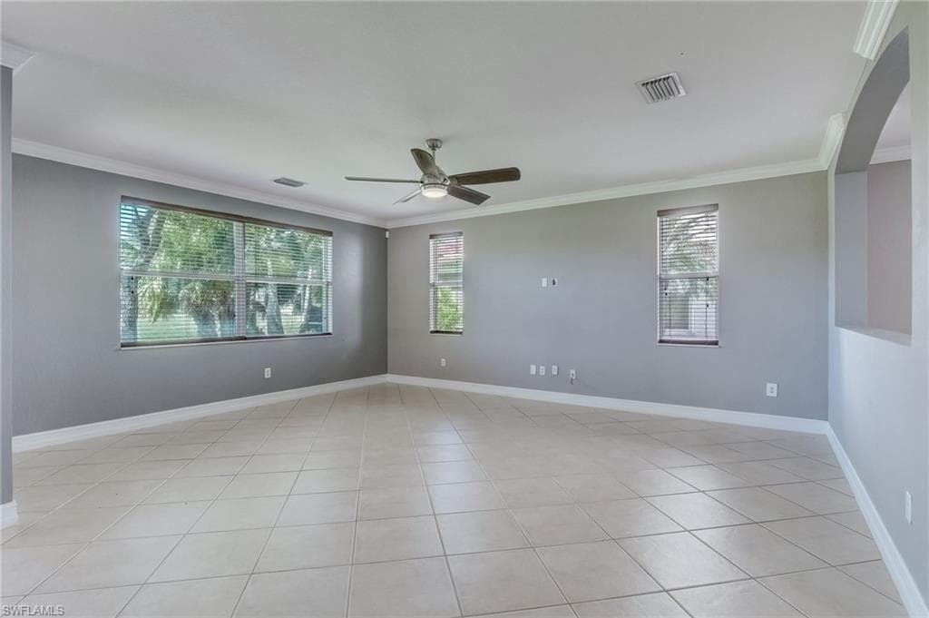 1654 Double Eagle Trl, Naples, FL 34120-10