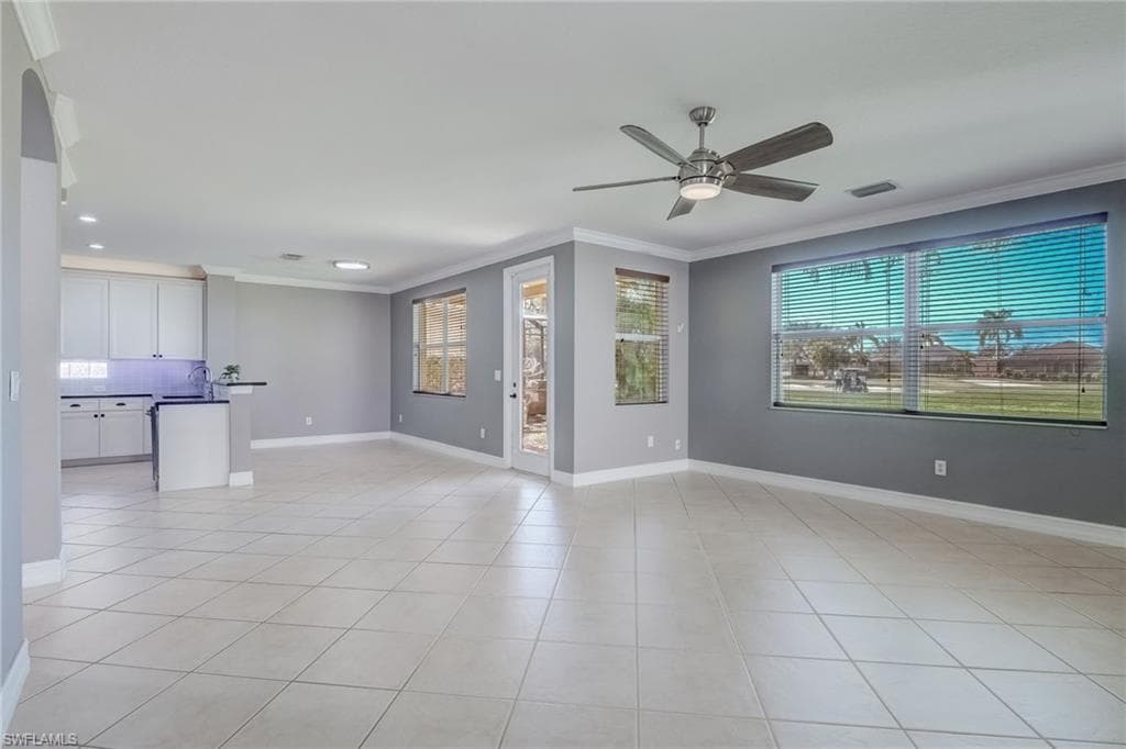 1654 Double Eagle Trl, Naples, FL 34120-12