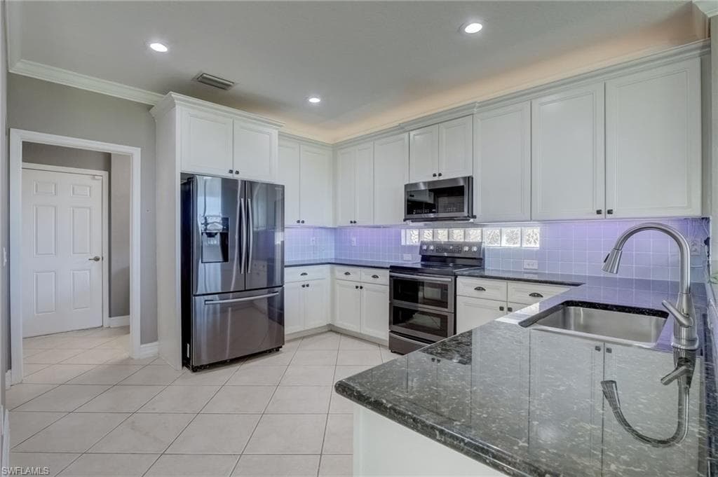 1654 Double Eagle Trl, Naples, FL 34120-17