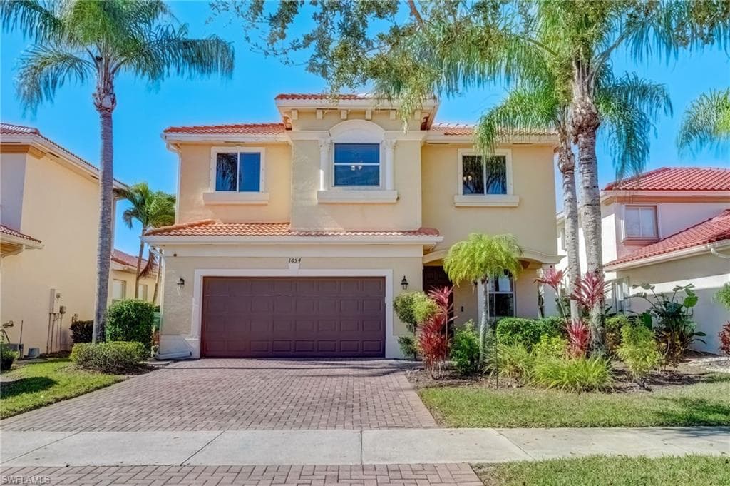 1654 Double Eagle Trl, Naples, FL 34120-2