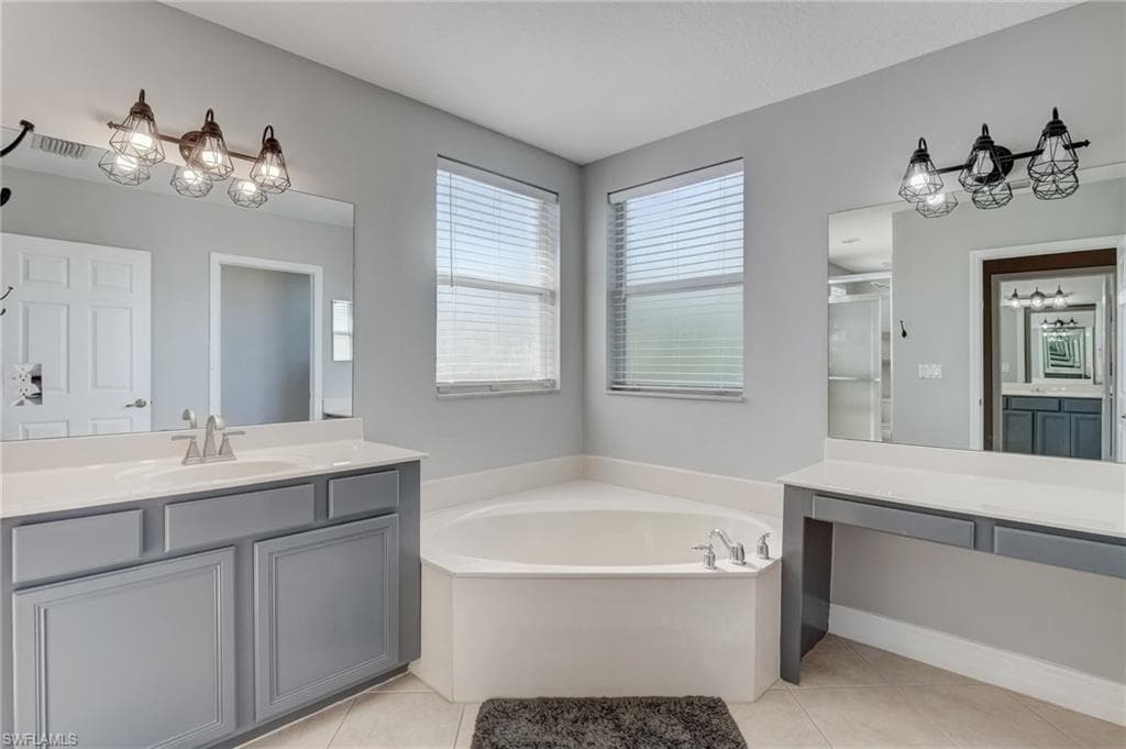 1654 Double Eagle Trl, Naples, FL 34120-30