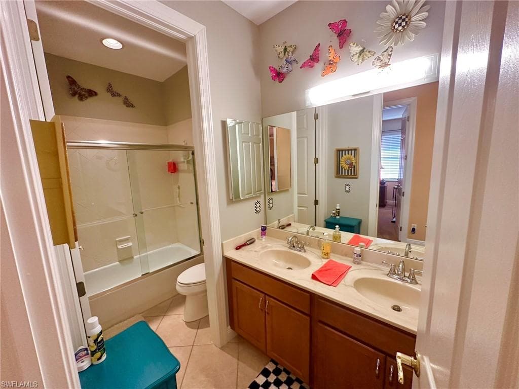 28880 Kiranicola Ct, Bonita Springs, FL 34135-25