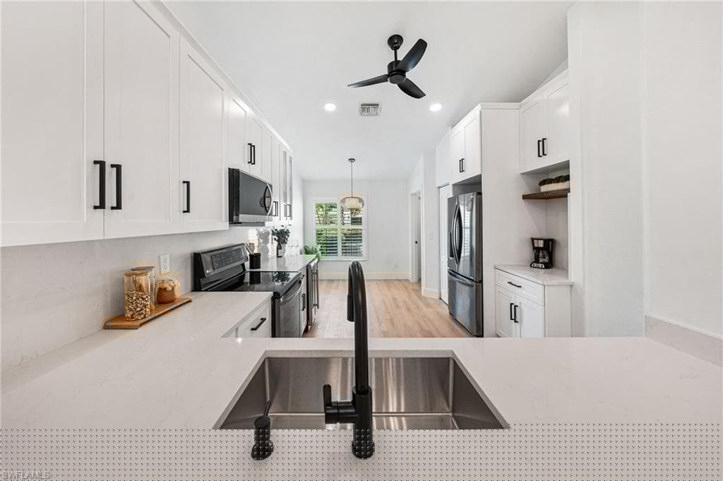 8136 Tauren Ct N329, Naples, FL 34119-13