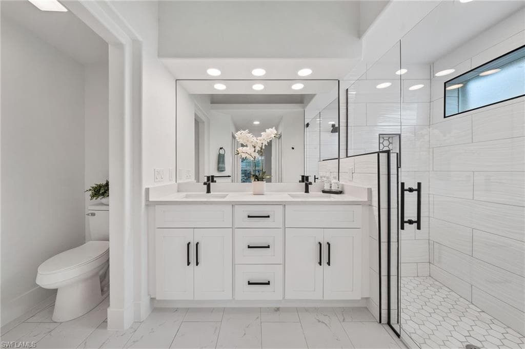 8136 Tauren Ct N329, Naples, FL 34119-23