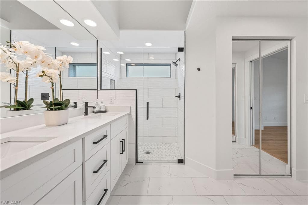 8136 Tauren Ct N329, Naples, FL 34119-25