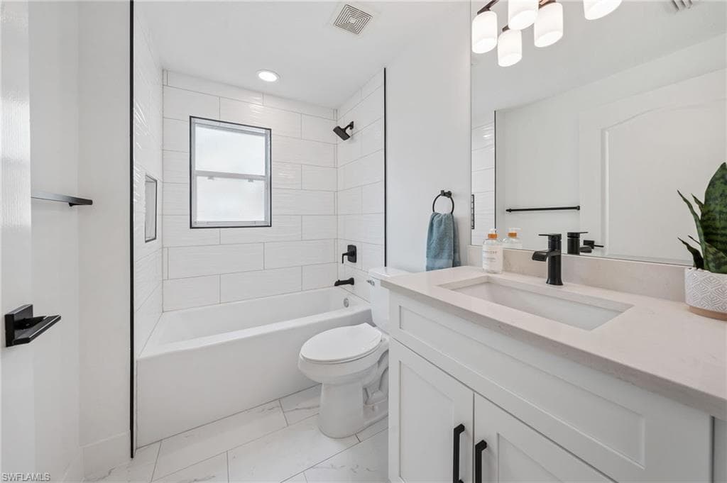 8136 Tauren Ct N329, Naples, FL 34119-28