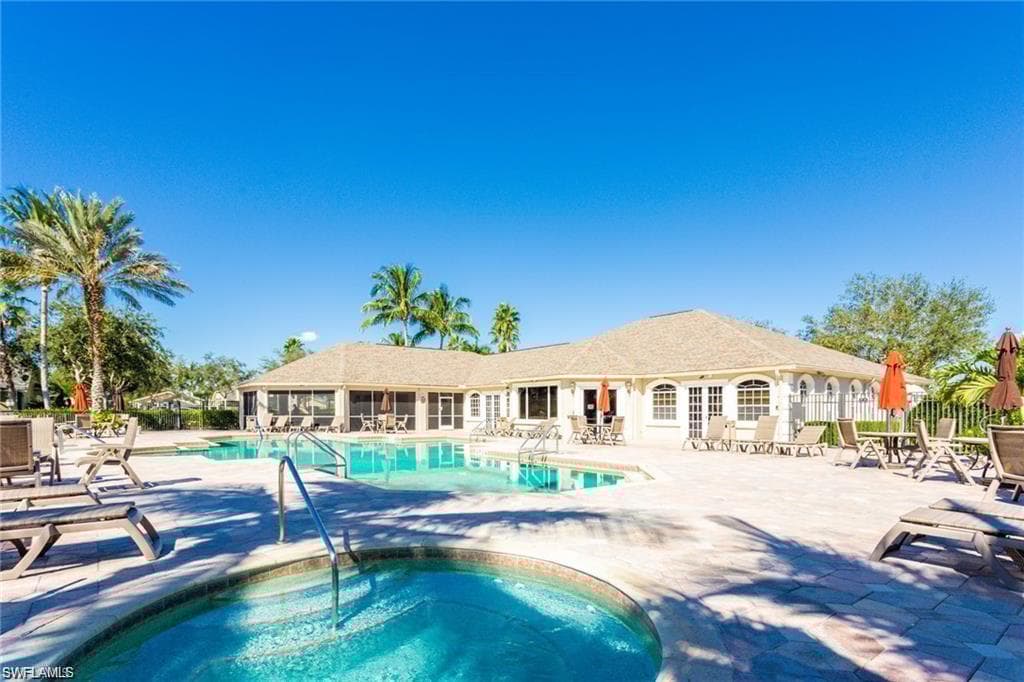8136 Tauren Ct N329, Naples, FL 34119-44