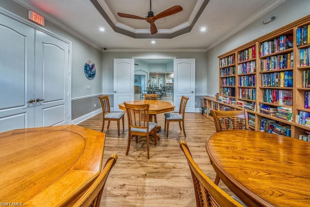 8136 Tauren Ct N329, Naples, FL 34119-46