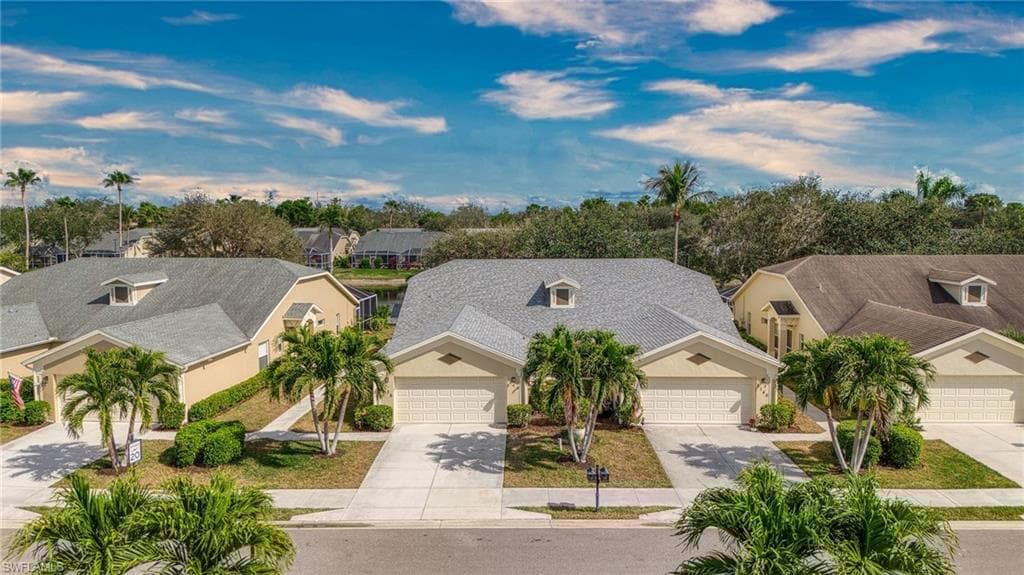8136 Tauren Ct N329, Naples, FL 34119-4