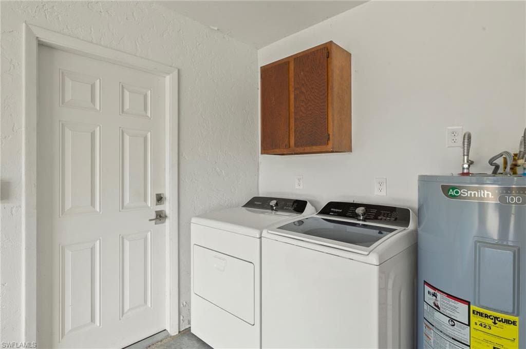 20821 Coconut Dr, Estero, FL 33928-24