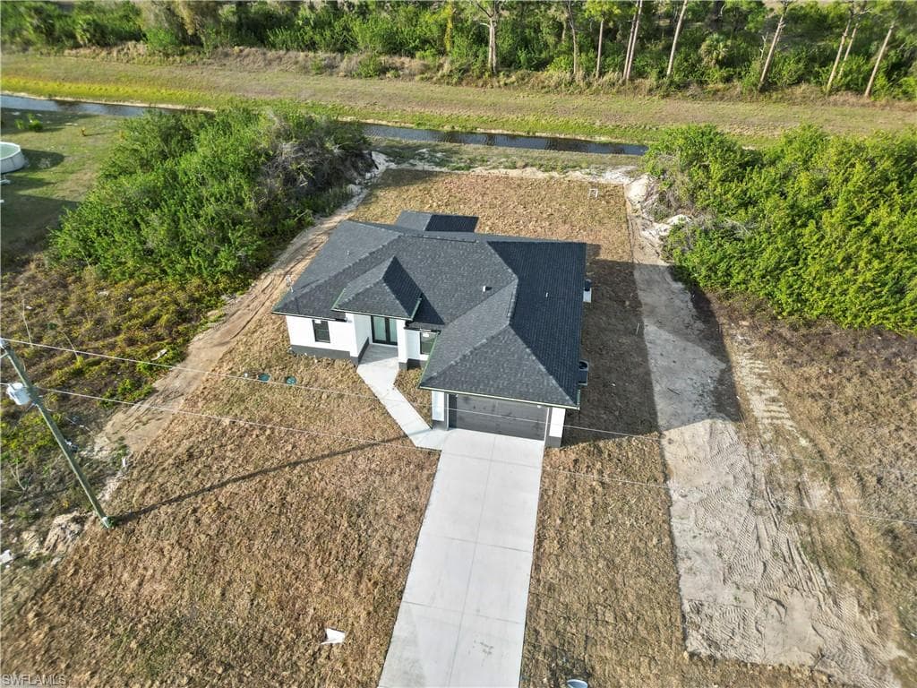 467 Paddock St, Lehigh Acres, FL 33974-4