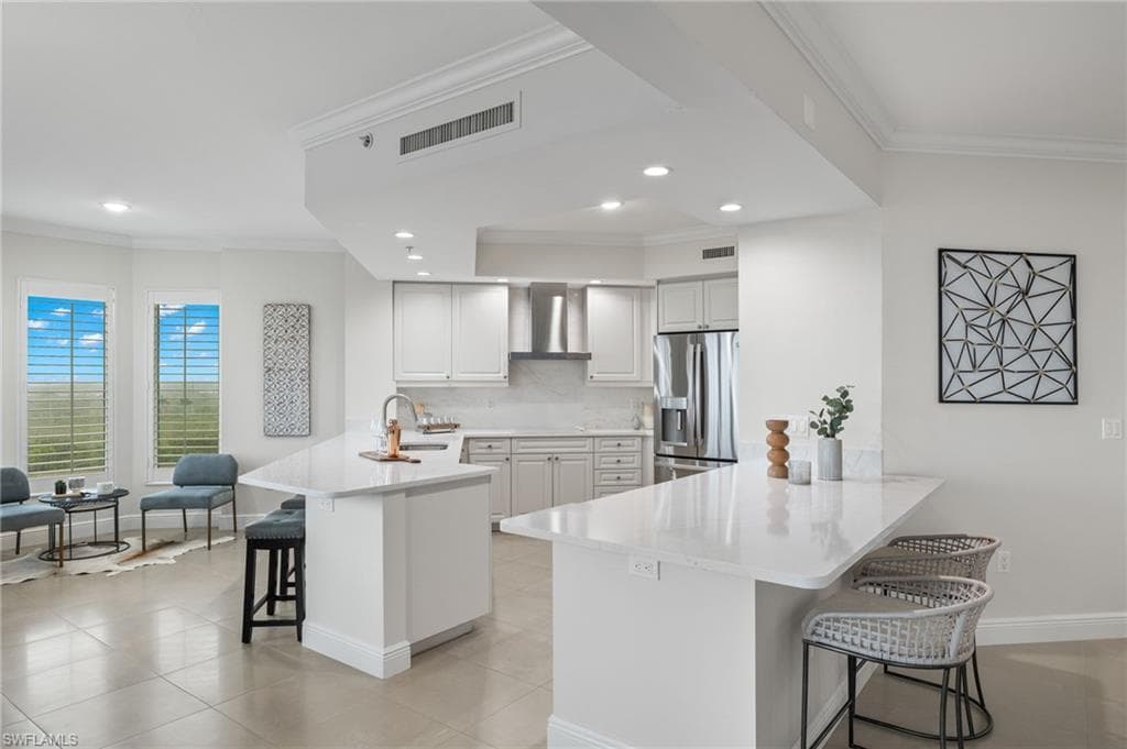 1060 Borghese Ln 806, Naples, FL 34114-10