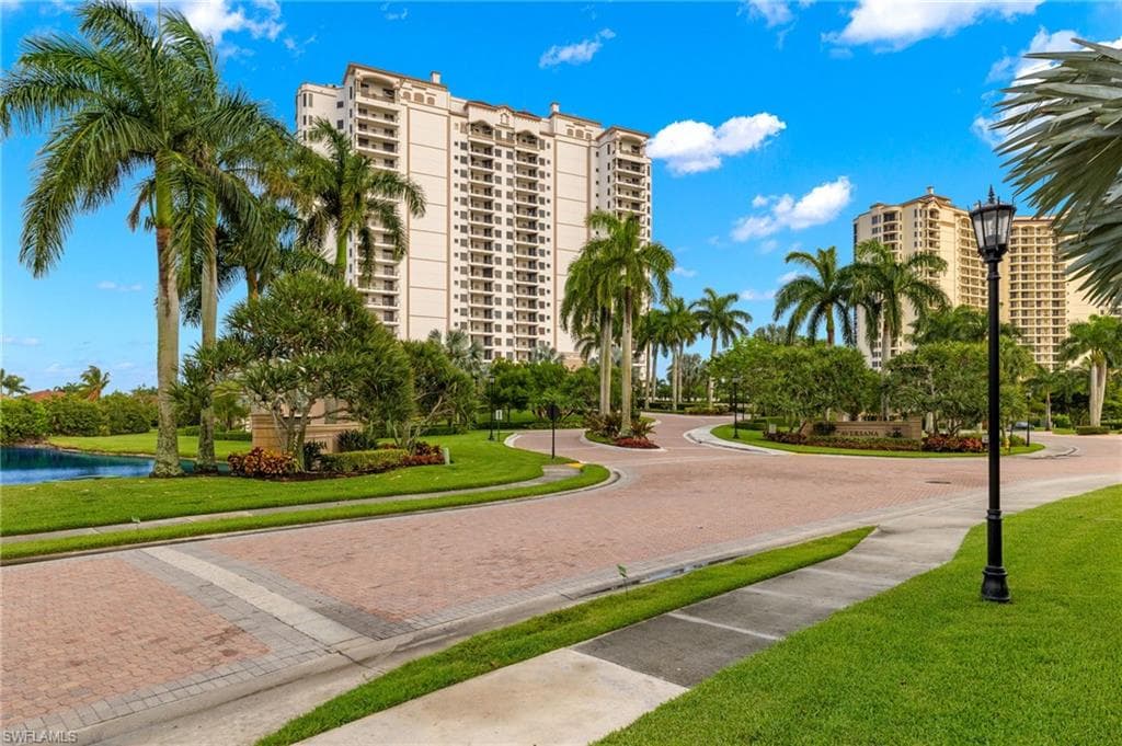 1060 Borghese Ln 806, Naples, FL 34114-36