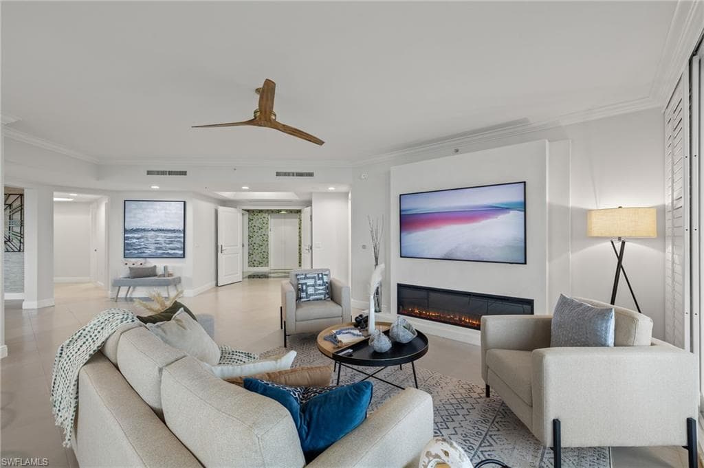 1060 Borghese Ln 806, Naples, FL 34114-4