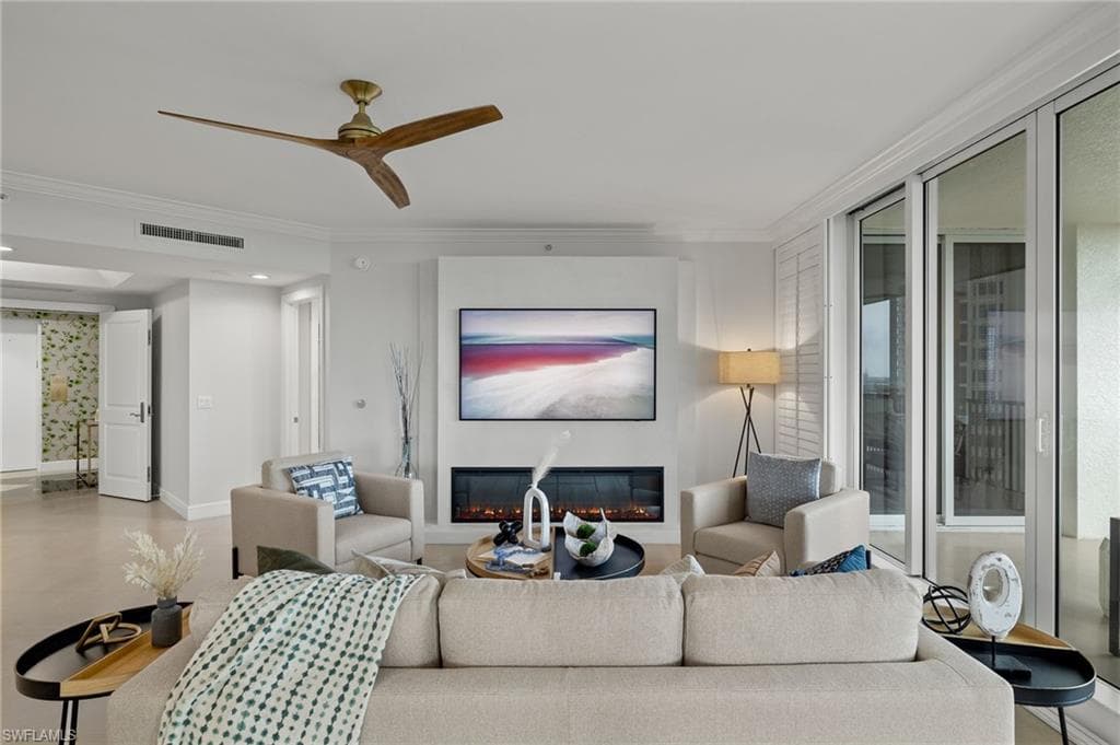 1060 Borghese Ln 806, Naples, FL 34114-5