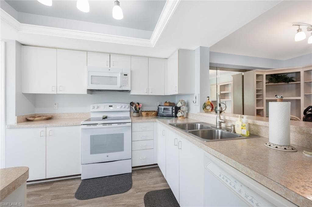 7340 Glenmoor Ln 3108, Naples, FL 34104-11