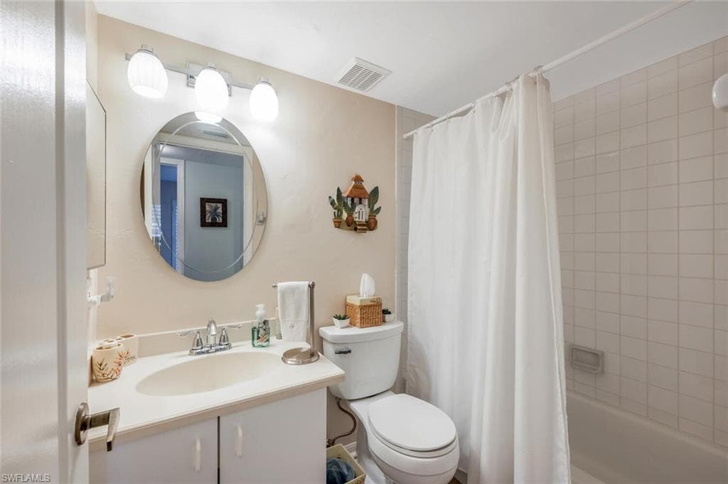 7340 Glenmoor Ln 3108, Naples, FL 34104-19