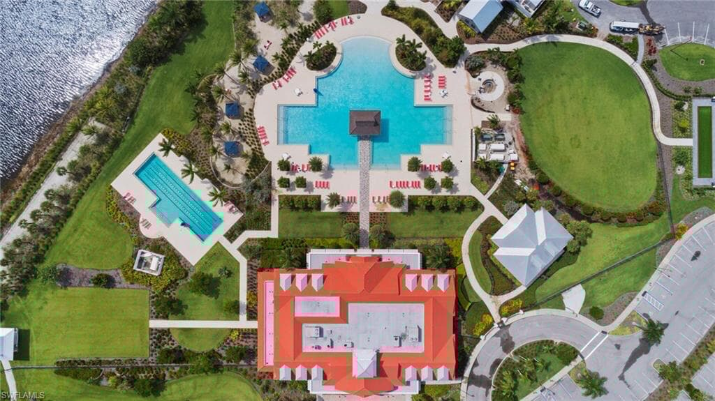 6585 Dominica Dr 201, Naples, FL 34113-37