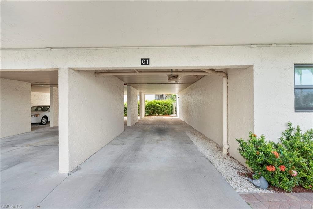 838 Elkcam Cir 302, Marco Island, FL 34145-8