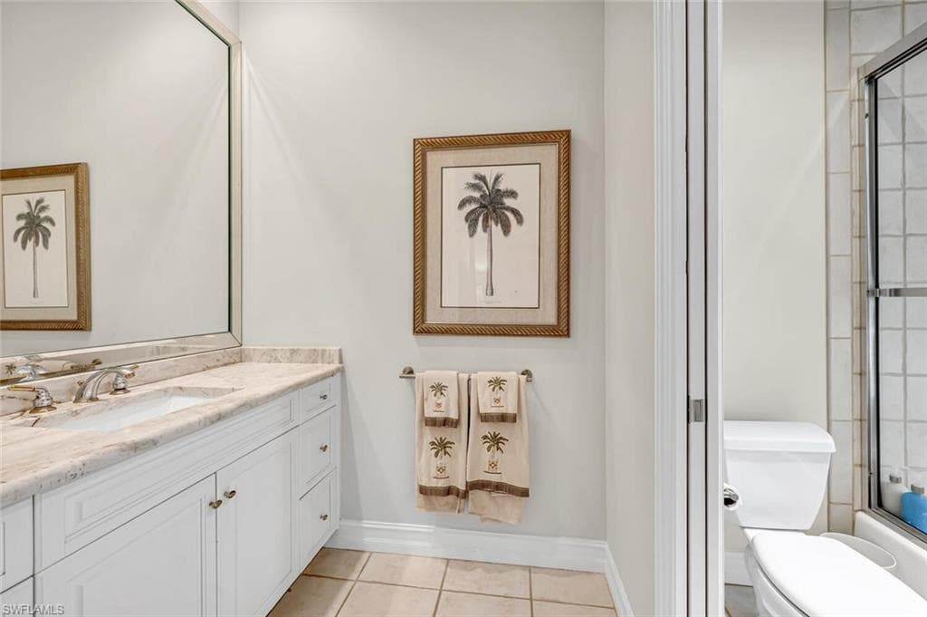 4211 Crayton Rd, Naples, FL 34103-9