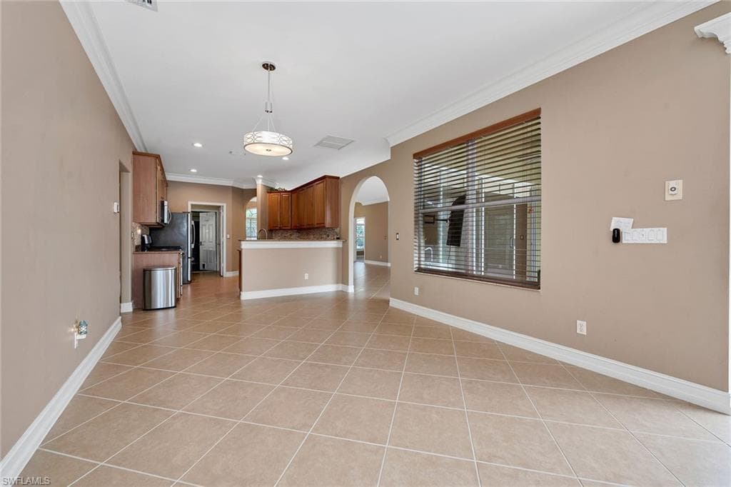 9921 Rookery Cir, Estero, FL 33928-21