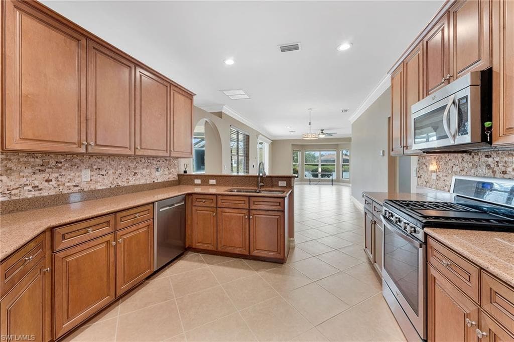 9921 Rookery Cir, Estero, FL 33928-26