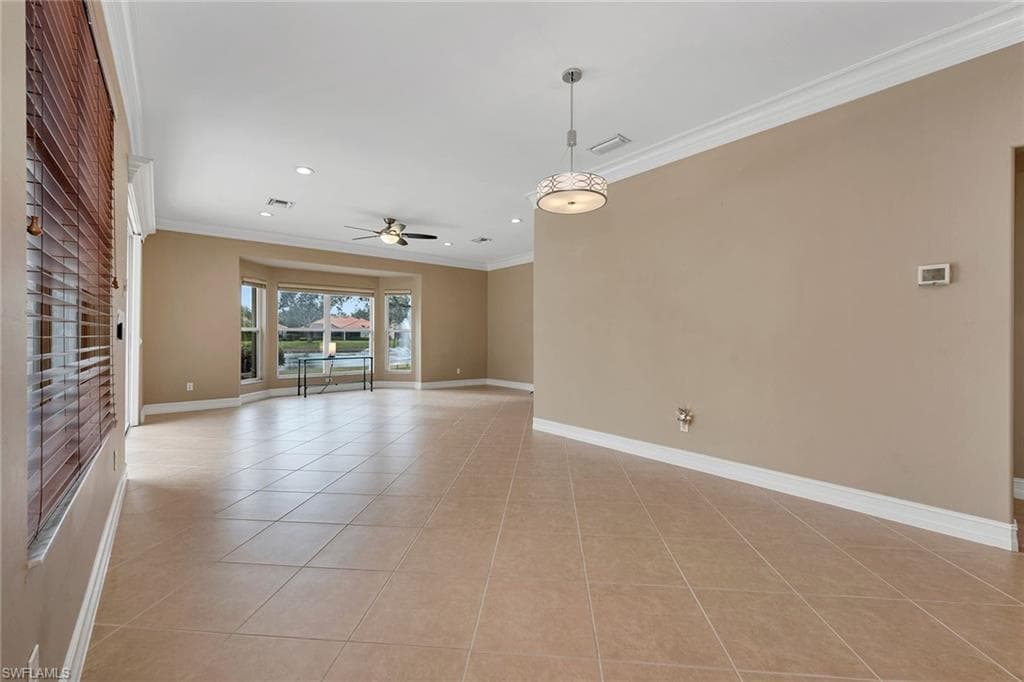9921 Rookery Cir, Estero, FL 33928-30