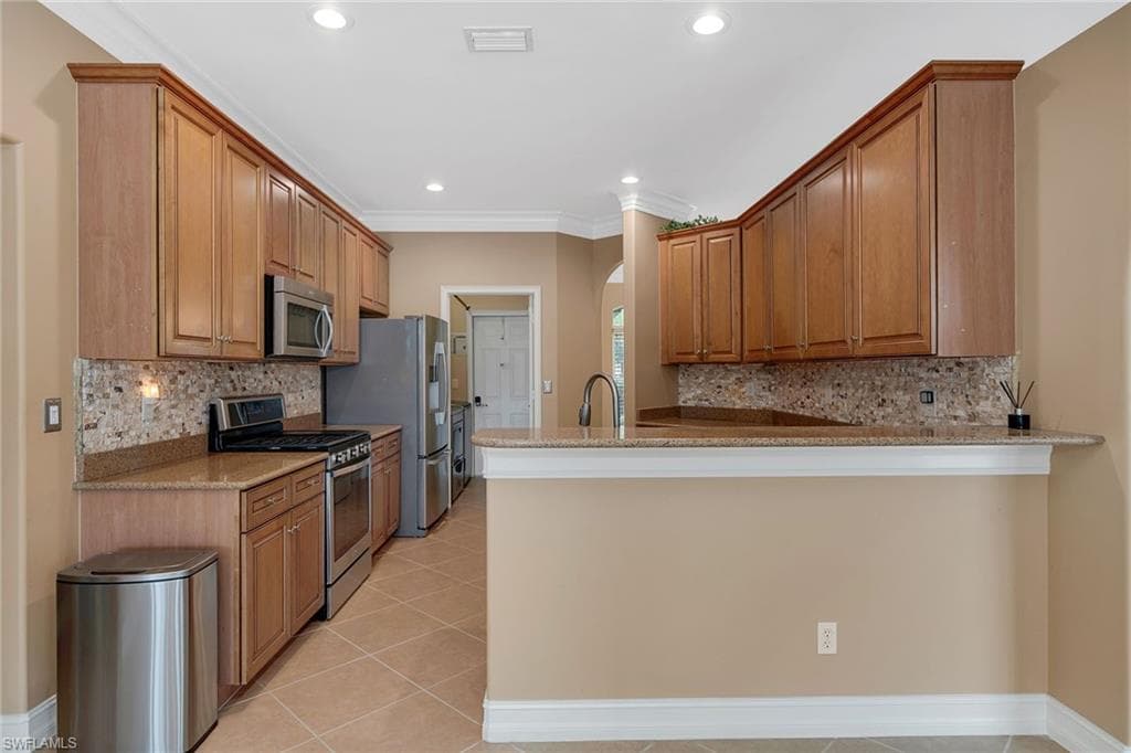 9921 Rookery Cir, Estero, FL 33928-31