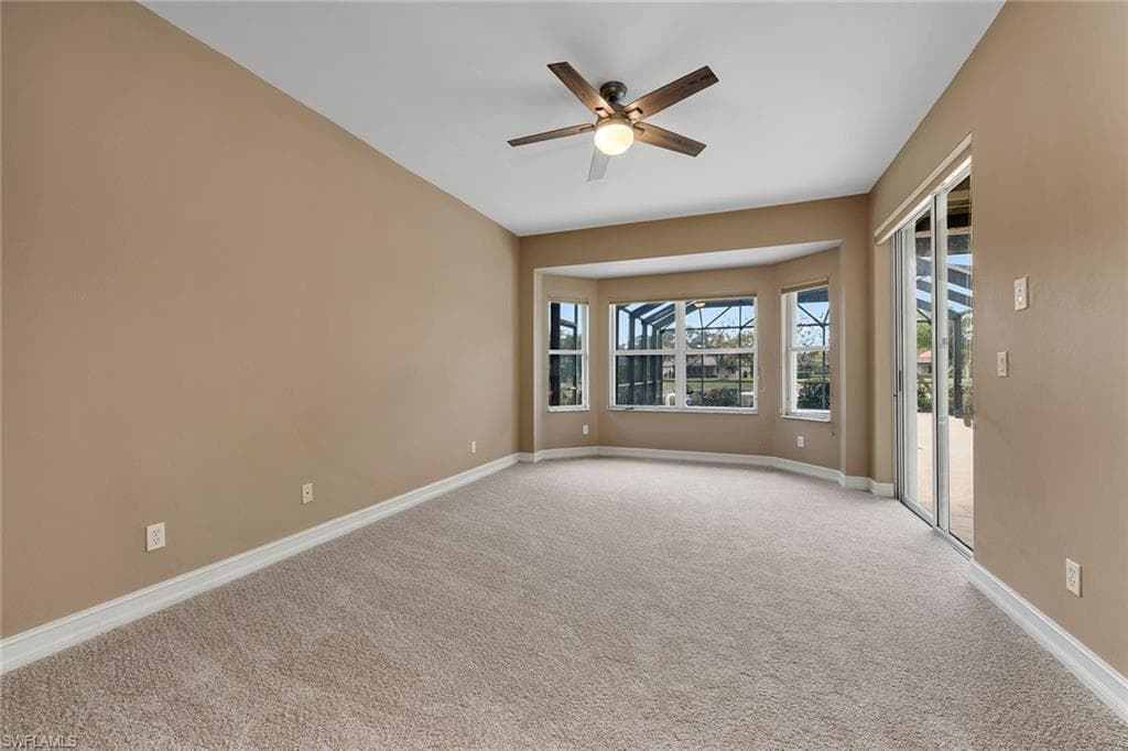 9921 Rookery Cir, Estero, FL 33928-32