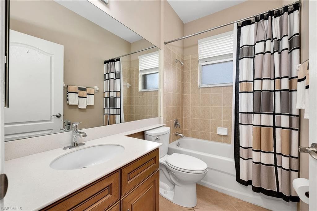 9921 Rookery Cir, Estero, FL 33928-38