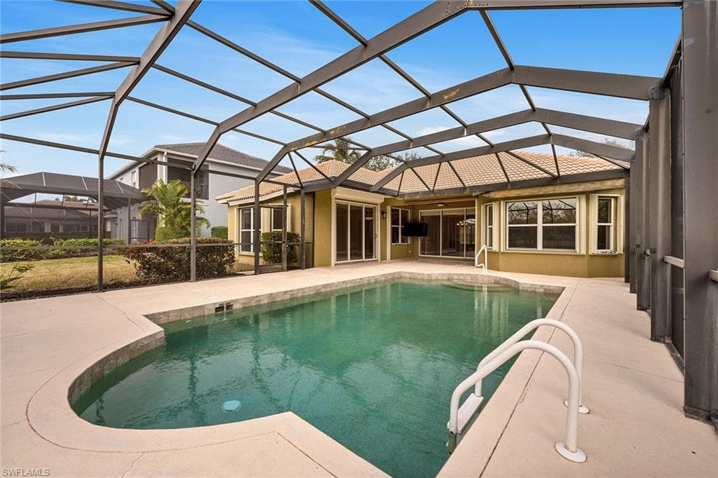 9921 Rookery Cir, Estero, FL 33928-42