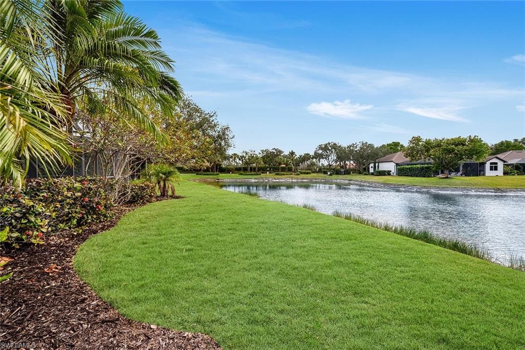 9921 Rookery Cir, Estero, FL 33928-5