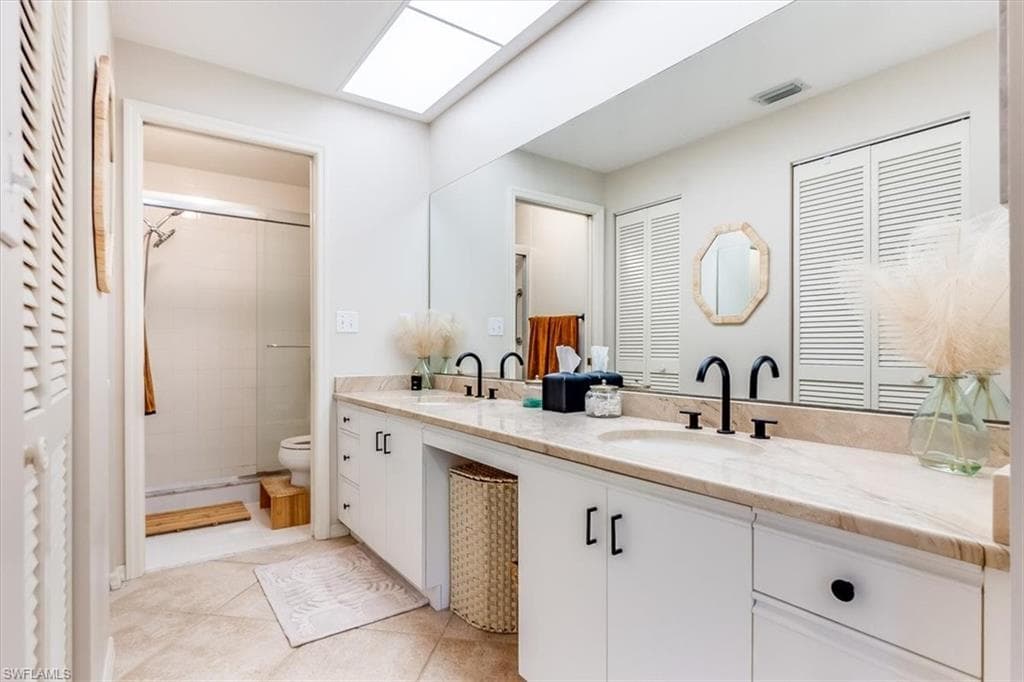 871 Tanbark Dr 102, Naples, FL 34108-25