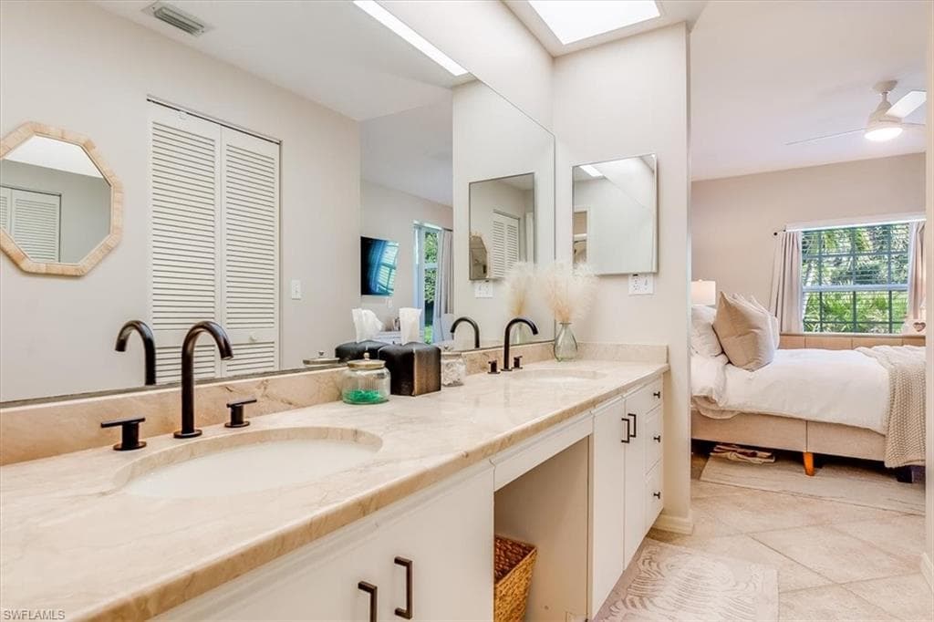 871 Tanbark Dr 102, Naples, FL 34108-26