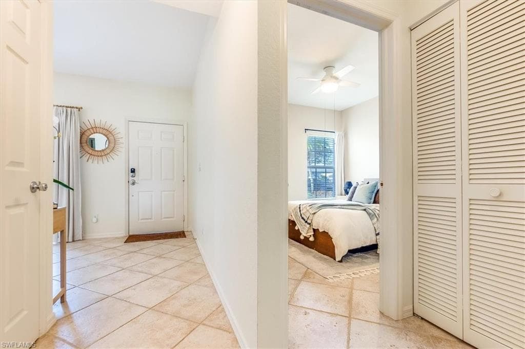 871 Tanbark Dr 102, Naples, FL 34108-27