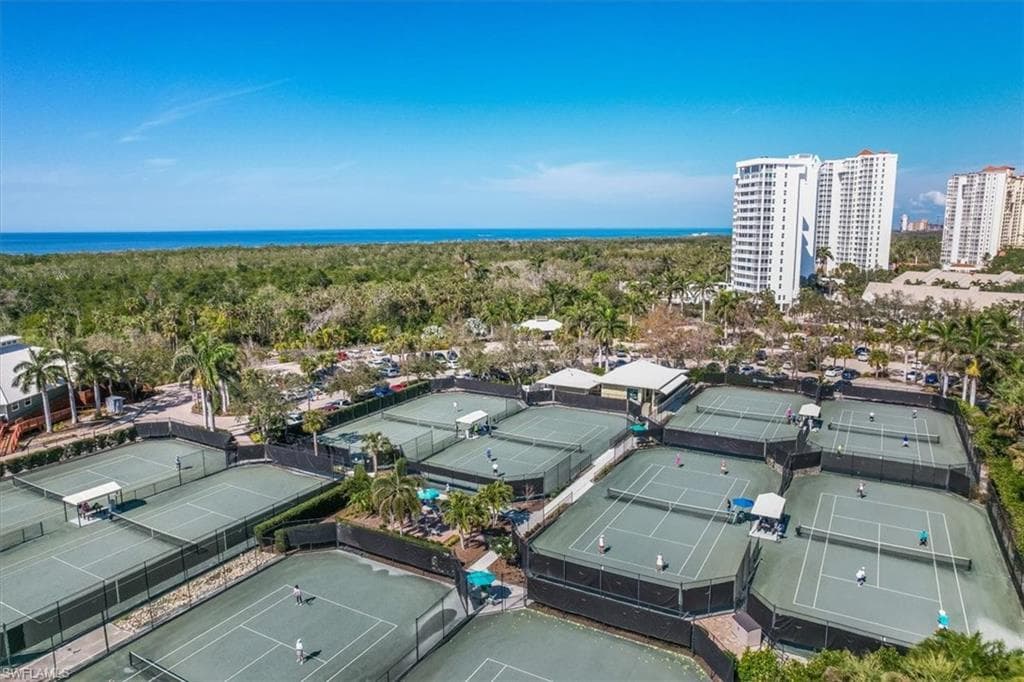 871 Tanbark Dr 102, Naples, FL 34108-36