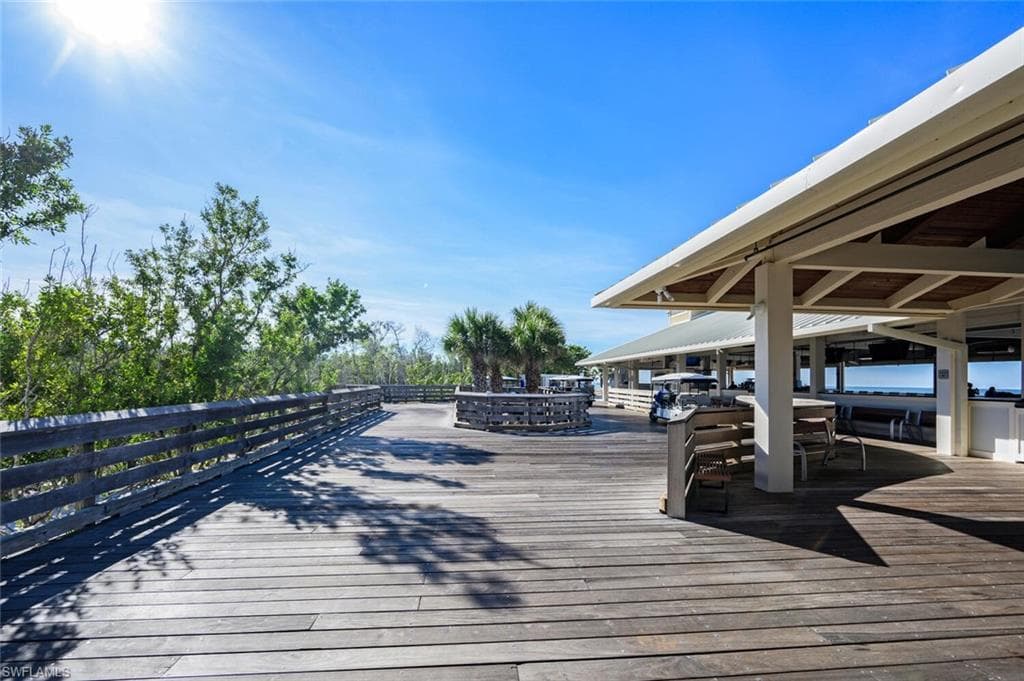 871 Tanbark Dr 102, Naples, FL 34108-46