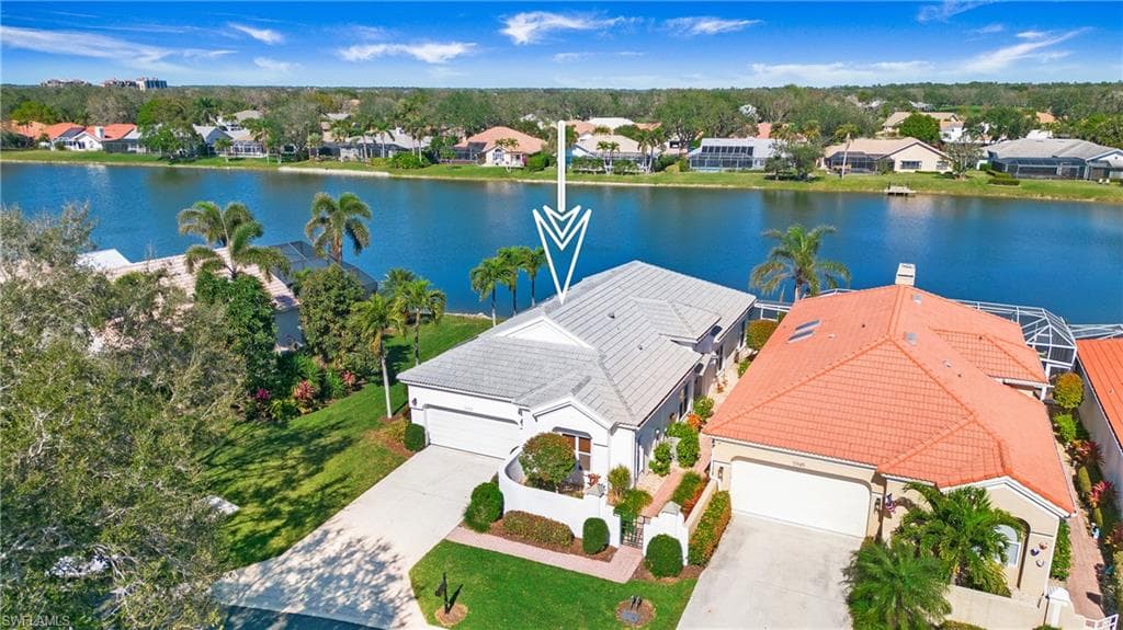 5957 Almaden Dr, Naples, FL 34119-1