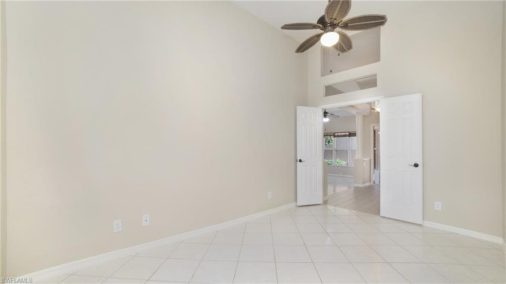 5957 Almaden Dr, Naples, FL 34119-19