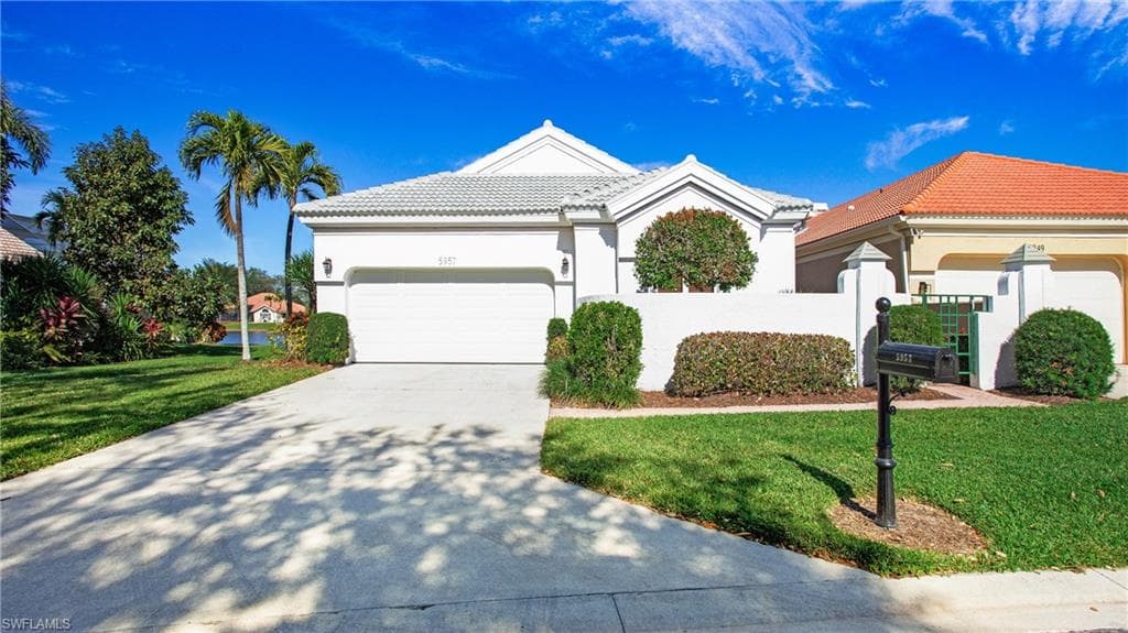 5957 Almaden Dr, Naples, FL 34119-31