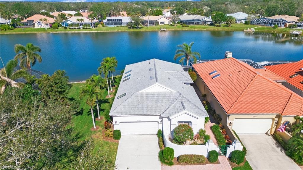5957 Almaden Dr, Naples, FL 34119-4
