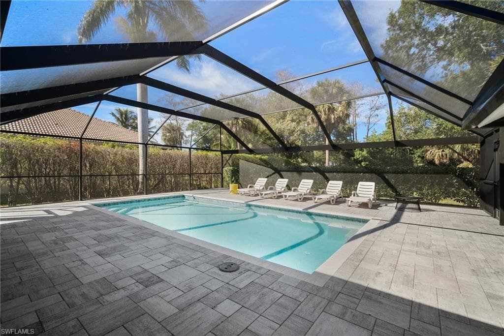 1641 Northgate Dr, Naples, FL 34105-26